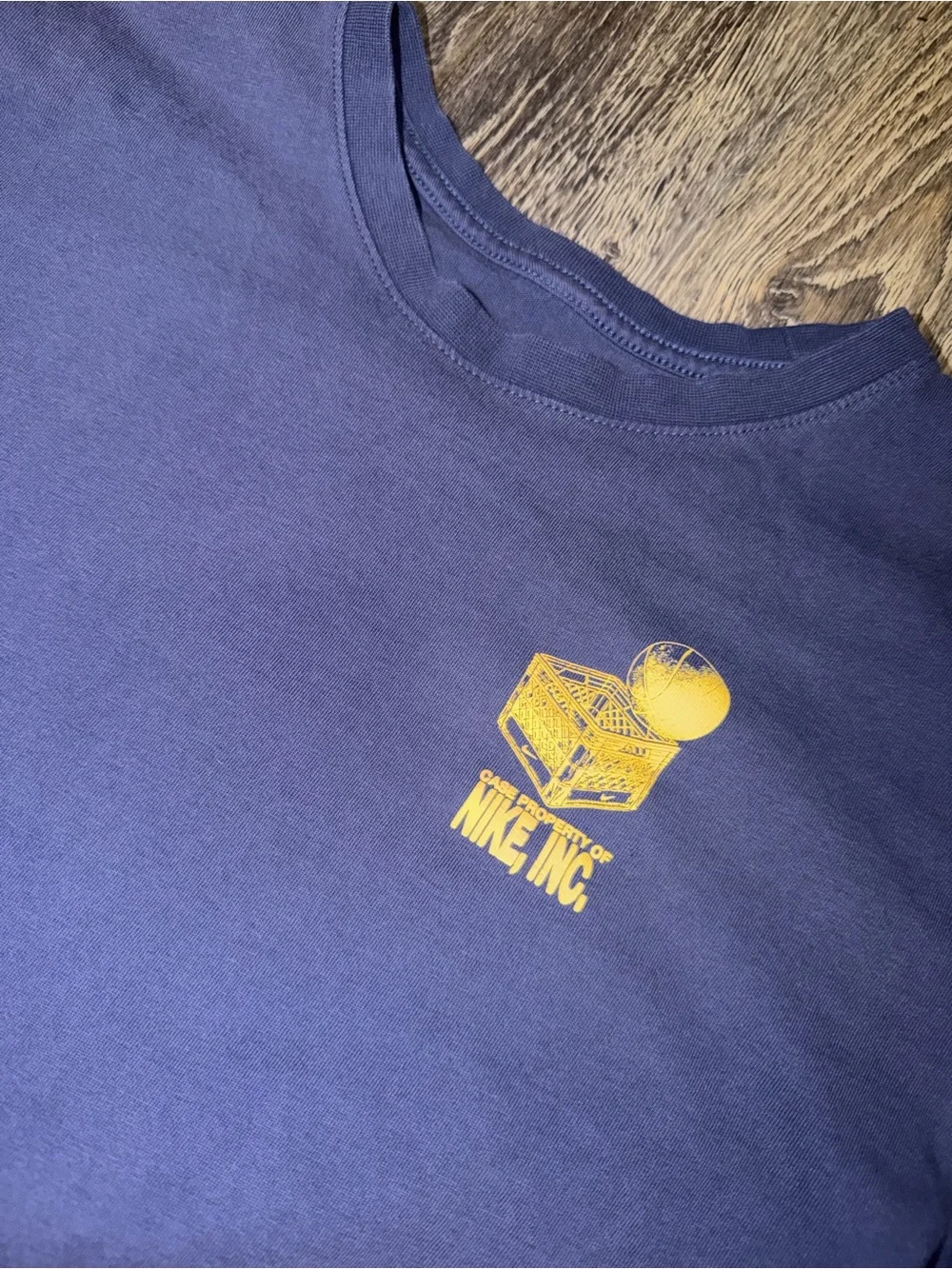 Nike Basketball Crate blue t-shirt size Large